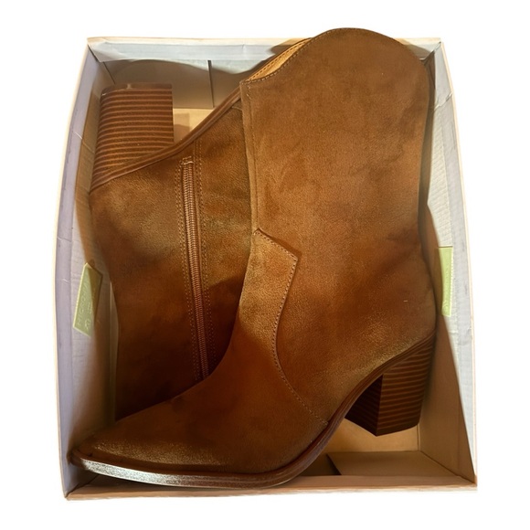 NINE WEST Wyla Boots 9.5 NWT - Picture 9 of 14